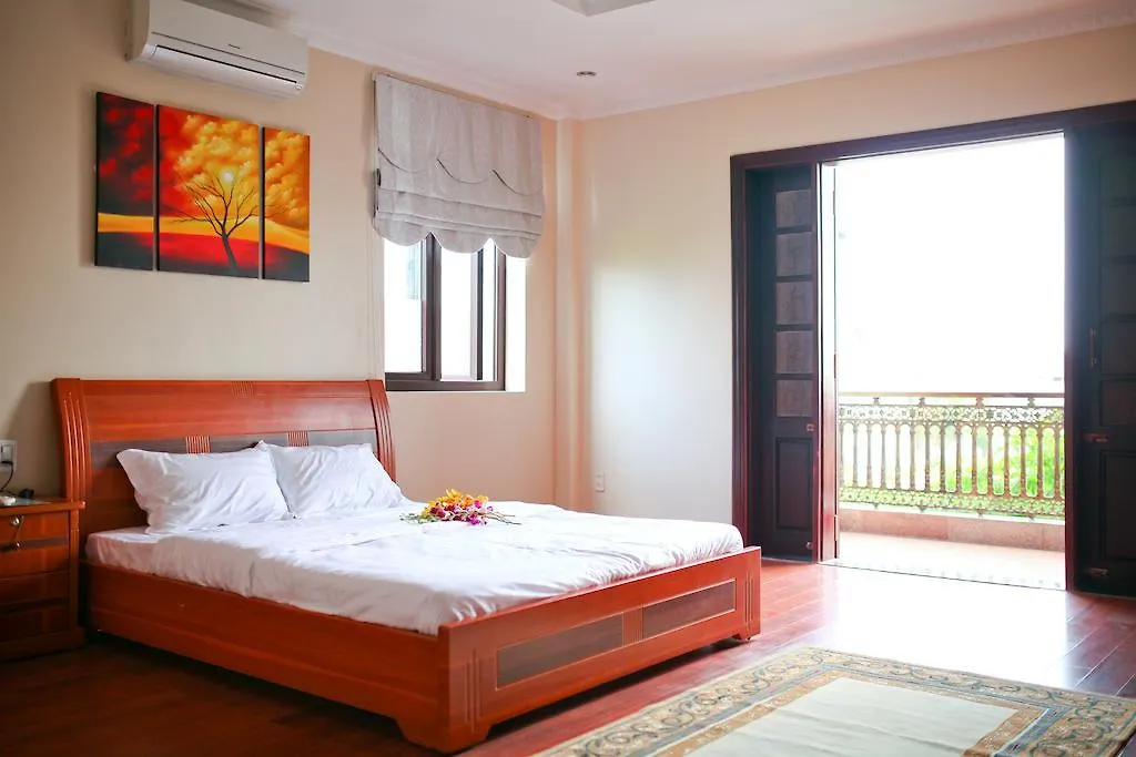 Full House Hotel Da Nang Vietnam