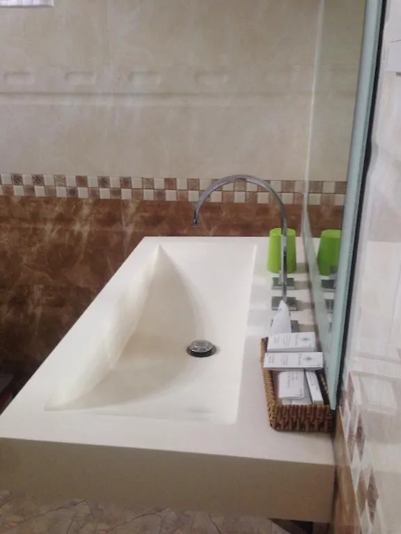 Full House Hotel Da Nang 0*,  Vietnam