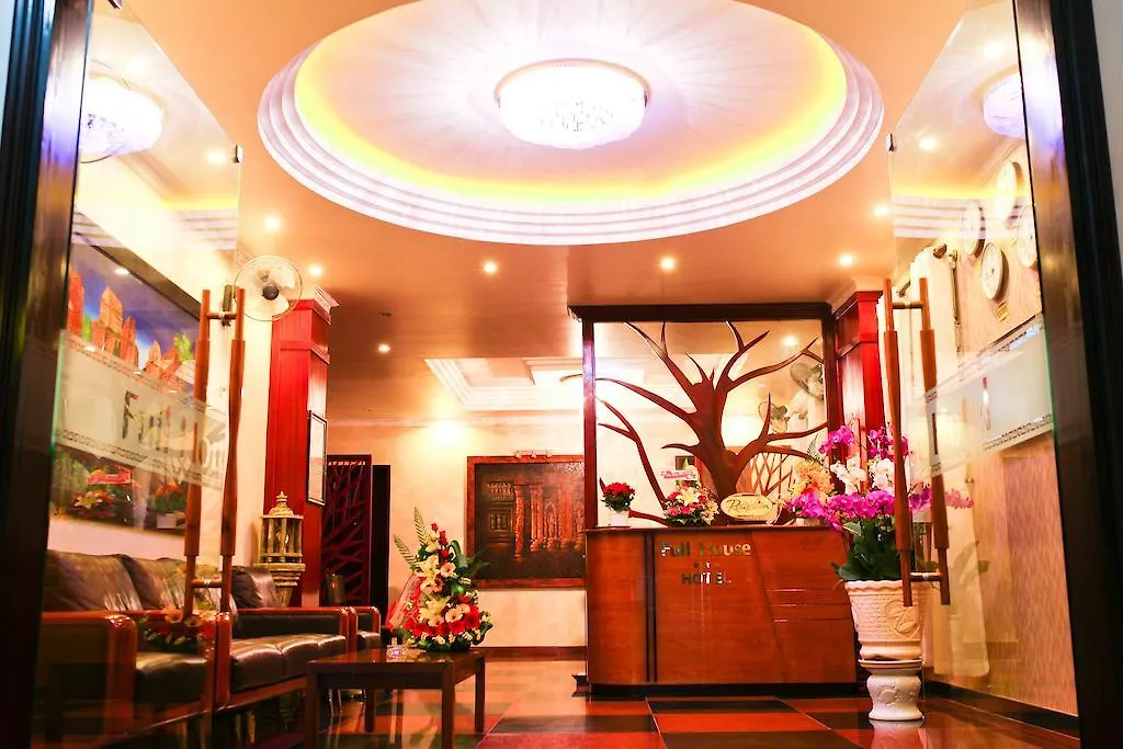 Full House Hotel Da Nang