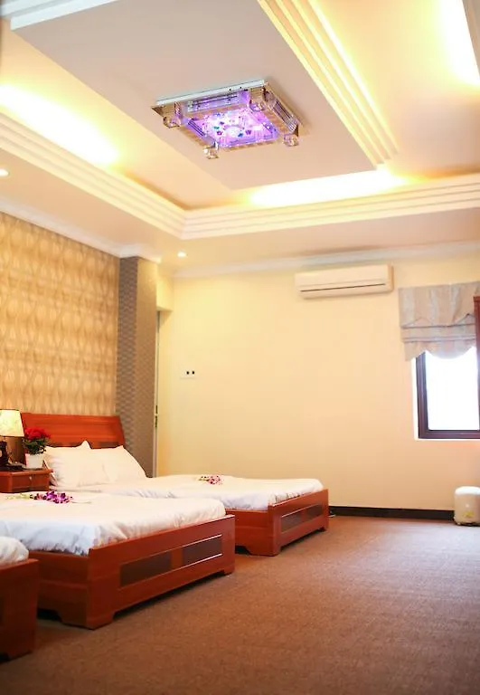 Full House Hotel Da Nang